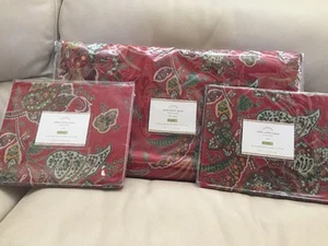 2pc POTTERY BARN Adela Velvet Print FULL/QUEEN Duvet & 1 EURO Sham NEW - Picture 1 of 5