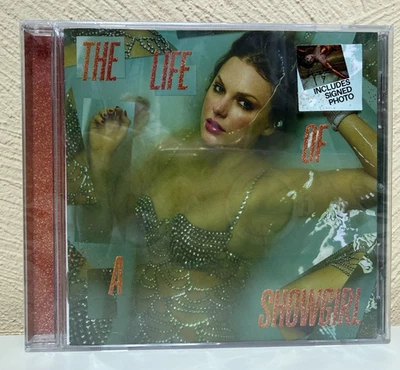 Taylor Swift - Life of a showgirl - Signed Photo CD Nr. 2 - OVP sealed - Bild 1 von 2