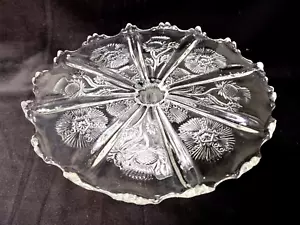 Getäfelte Distel Klar Standfuß Servierplatte Kuchenständer Erhöhter Rand 91/4" Durchmesser - Bild 1 von 3