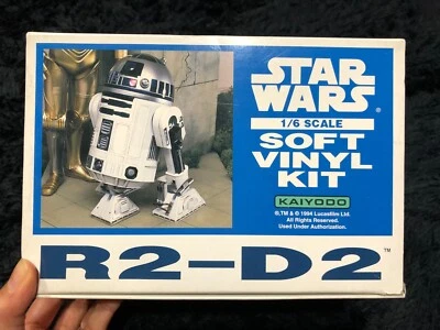 STAR WARS R2-D2  1/6 KAIYODO SOFT VINYL MODEL KIT - Image 1 of 4