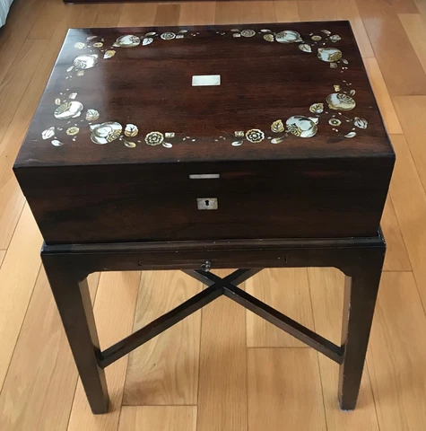 ANTIQUE VICTORIAN LAP/WRITING DESK CIRCA 1850 Cover