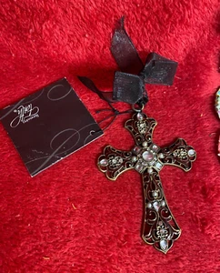 New With Tags Cross Ornament or Decoration by Renewing Faith Black & Silver Tone - Picture 1 of 4
