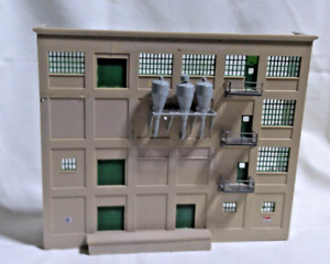 HO Scale Industrial Type Background Building 10"W x 8.5"T