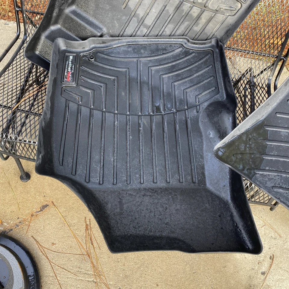 Forro de piso WeatherTech para Honda Ridgeline 2006-2014 - primera y segunda fila, negro Foto 1 de 4