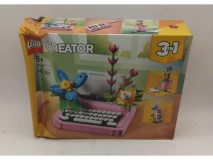 LEGO CREATOR: Macchina da scrivere con fiori (31169) - Foto 1 di 1