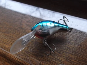 Older Bagley Balsa Deep Killer B1 DDKB1 F7S Blue on Silver Tiger Stripes - Picture 1 of 3