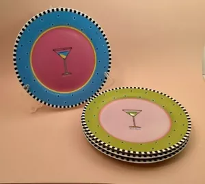 Juego de 4 platos de aperitivo/postre temáticos Outta Hand Martini de Amy Hetrick - Imagen 1 de 8