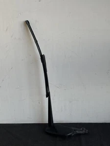 2014-2029 MERCEDES CLA250 W117 FRONT RIGHT WINDSHIELD WIPER ARM OEM - Picture 1 of 13