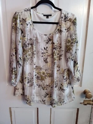 Top mujer Foto 1 de 4