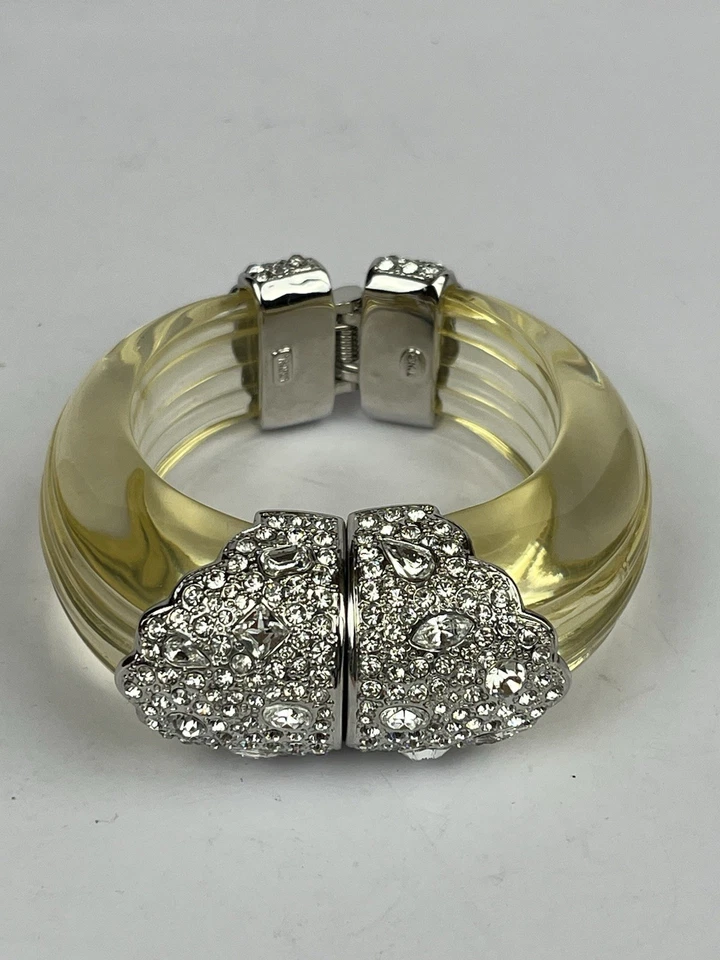 Винтажный прозрачный браслет с люцитами и кристаллами на петлях KJL от Kenneth Jay Lane - Изображение 1 из 4