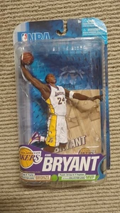 NBA MCFARLANE KOBE BRYANT Series 17 Los Angeles Lakers HOF read below - Bild 1 von 6