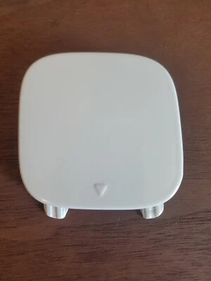 OEM Mercedes-Benz C-Class C300 C400 Rear Bumper Tow Hook Cover-Cap Polar White — 第 1/4 张图片