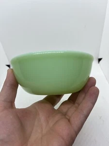 Vintage Jadeite Fire King USA Anchor Hocking 5" Chili Cereal Bowl EUC - Picture 1 of 17