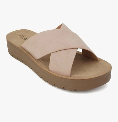 Sandalia Soda Lucky Punta Abierta Forma Plana Banda Entrecruzada Deslizable EE. UU. 7.5 Rubor Foto 1 de 4