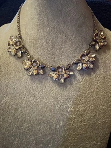 Oasis Flower Gold Tone Statement Necklace. Collar Length - Picture 1 of 7