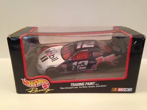 Jeremy Mayfield Firmado 1/24 Mobile Hot Wheels Diecast Car Certificado de Autenticidad Marcas de Neumáticos NASCAR - Imagen 1 de 1