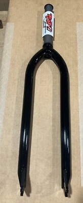 TNT BICYCLES 29" BMX CRUISER FORK - BLACK (DISCOUNTED - (B-STOCK) - Image 1 of 4