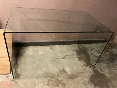 Escritorio transparente rectangular contemporáneo de vidrio macizo Foto 1 de 4