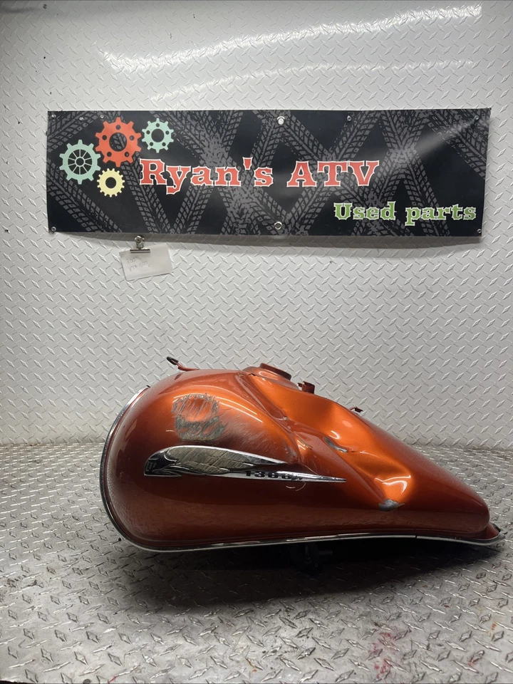 Бензиновый бак 06 Honda VTX1300 VTX 1300 C  - Изображение 1 из 4