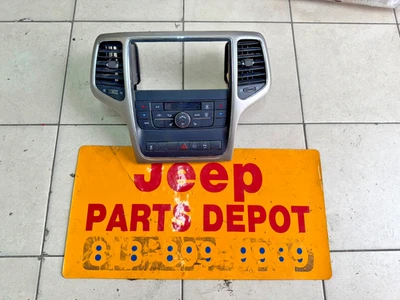2011 2013 JEEP GRAND CHEROKEE CONTROLE CLIMÁTICO PAINEL MOLDURA RÁDIO 68111109 - Imagem 1 de 4
