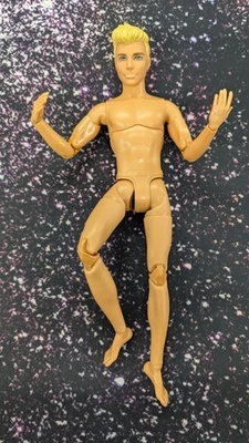 Boneca articulada Barbie KEN feita para mover Mattel excelente estado - Imagem 1 de 4