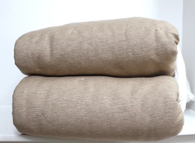 Manta acolchada completa/queen de trigo Faille seda cruda Seta de restauración derecha herrajes Foto 1 de 4