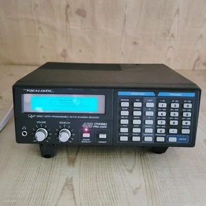 Realistic 20-144 PRO-2005 Programmable Scanning Receiver 400 Channel NO ANTENNA - Zdjęcie 1 z 15