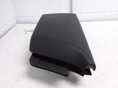 2018 CADILLAC CT6 Center Console Armrest Lid Black Leather OEM - Image 1 of 4