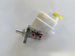 Brake Master Cylinder Fits 14-16 CHEROKEE 295581 - Bild 1 von 3