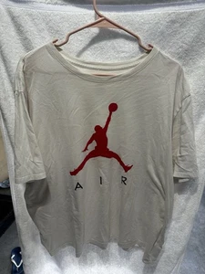 T-shirt Nike Air Jordan Retro Jump uomo taglia XXL bianca con rosso - Foto 1 di 4