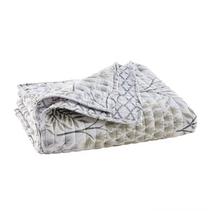 Lancio trapuntato foresta inglese - Levtex Home - Foto 1 di 15
