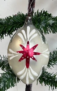 1x alter Christbaumschmuck Tropfen Zapfen Stern silber 5647/23 - Picture 1 of 3