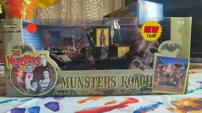 ERTL AMERICAN MUSCLE SERIE TV MUNSTER KOACH SACLA 1:18 REF.36685 - Immagine 1 di 4