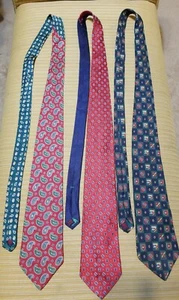 Lot of 3 Tommy Hilfiger mens necktie tie 100%  Italian Silk Paisley  - Picture 1 of 3