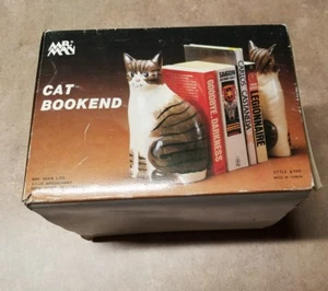 NEW MR MAN KITTY CAT BOOK ENDS - Imagen 1 de 7