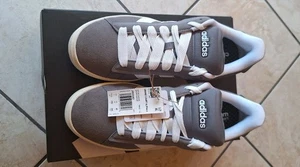 Adidas Grand Court Alpha Herren Größe 11,5 Lo Cut Wildleder Turnschuhe - Bild 1 von 10