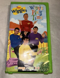 The Wiggles Wiggly Play Time VHS Video Tape 13 Kids Songs Green Hard Case - Picture 1 of 5
