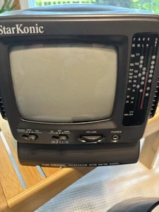StarKonic BTV 5511 5.5" Black & White Television Video Monitor with AM/FM Radio - Picture 1 of 17