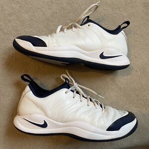 Nike Oscillate Sampras Tennis Shoes Size 8 UK / 9 US