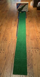 Vintage Spaulding Putt-A-Bout Continuos Ball Return Putting Mat 10ft w/ Balls - Picture 1 of 4