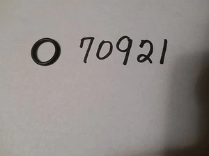 NUOVA POMPA OLIO HOMELITE "O" RING PN 70921 ADATTA A: 350, 35SL - Foto 1 di 1