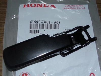 HONDA PIONEER 520, 700, 1000, SXS520 TAMPA TRASEIRA DA CAÇAMBA TRAVA LATERAL DIREITA, TRAVA - Imagem 1 de 2