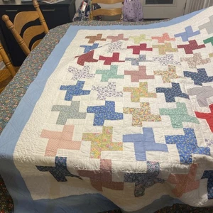 Vintage Quilt 78x88 Handmade - Picture 1 of 10