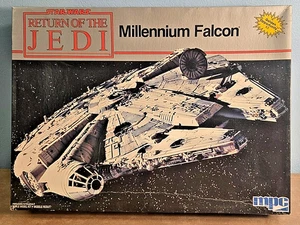 1983 MPC ERTL Star Wars Return Of The Jedi MILLENIUM FALCON Model Kit VINTAGE - Picture 1 of 7