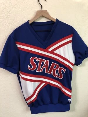Jersey Acrílico Manga Corta Vintage Varsity STARS Azul Hecho en EE. UU. ¿Animadora? Foto 1 de 4