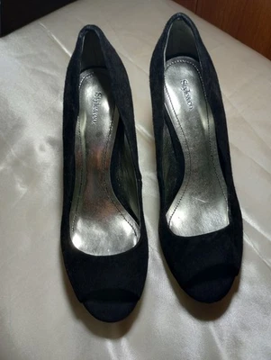 Zapatos para mujer New Style & Co talla 7 negros punta abierta Foto 1 de 4