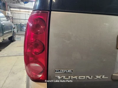 Driver Left Tail Light Excluding Denali Fits 07-11 YUKON XL 1289859 - Image 1 of 4