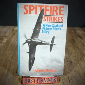 Spitfire Strikes New Zealand Pilot WW2 Johnnie Houlton signiert FDC, Hardcover 85 - Bild 1 von 5