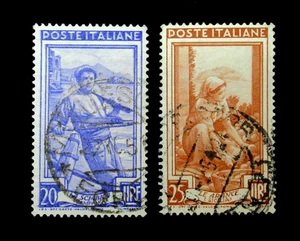 Italy Stamps Scott 257-58 Fisherman and Sorting Oranges 1950 Set of 2 Used NG - Picture 1 of 2