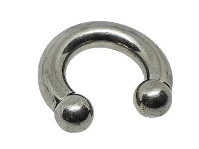 Piercing a ferro di cavallo Prince Albert calibro 2 (6 mm) acciaio 316L 8 mm ... - Immagine 1 di 4